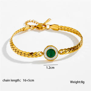 Set di Gioielli MW 3 Pezzi Placcato Oro 18K con Zirconi - Collana con Ciondolo Rotondo Verde in Acciaio Inossidabile, Orecchini e Bracciale per Donne - Product Image 6