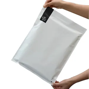 사용자 정의 로고 인쇄 자체 밀봉 티셔츠 의류 우편 젖빛 지퍼 잠금 포장 의류 비닐 지퍼 가방 중소 기업