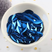 Vente en gros yeux de cheval paillettes feuille pli forme 6*14mm métallisé lustre PVC un trou deux trous multi-couleurs bricolage cartes pour