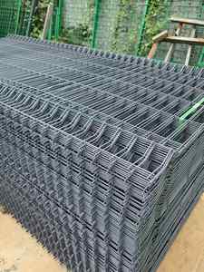 3D 벤딩 펜스 아연도금+PVC 메쉬 용접 와이어 패널 쉽게 조립 가능한 3D 펜싱 정원 제조 직판 대량 재고 - Product Image 3