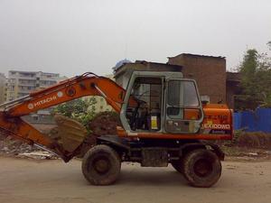 Powerful <b>Used</b> HITACHI EX100WD Excavator With Hitachi EX100WD Original Engine Wheel Excavator <b>Used</b> <b>Machine</b> - Product Image 5