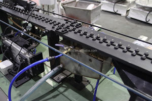 Máquina de fabricación de uñas de hoja de papel con brazo robótico Tamaño de uñas de 3,33mm - Product Image 4