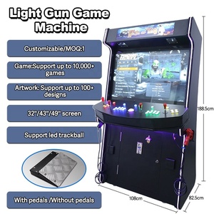 Máquina de Juegos de Disparos Vertical de Tamaño Completo para 4 Jugadores con Más de 10000 Juegos con Pistolas Luminosas con Retroalimentación de Retroceso - Product Image 2
