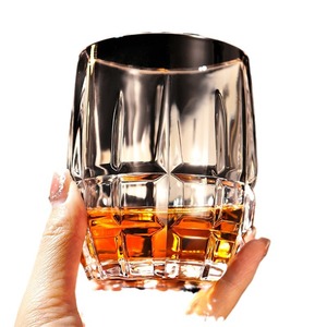 Copas de whisky y vino de lujo de alto valor Barra gruesa creativa KTV Vasos de vidrio para cerveza y vino extranjero - Product Image 5