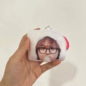 Porte-clés en peluche doux personnalisé en forme de logo d'idole Kpop, mini-lettres, breloques en coton pour sac – Vente chaude - Product Image 2