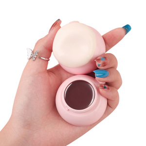 Baume à lèvres exfoliant hydratant 5,5g pour femmes, gel portable pour le soin des lèvres - Product Image 4