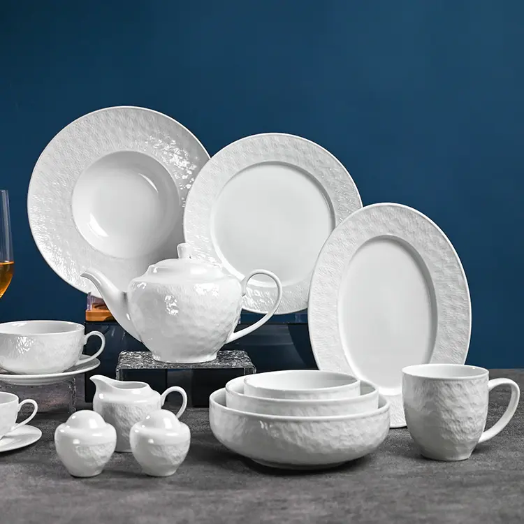 P & T Horeca, juego de platos de cena de porcelana blanca con logotipo personalizado, OEM ODM vajilla de porcelana, vajilla de cerámica al por mayor