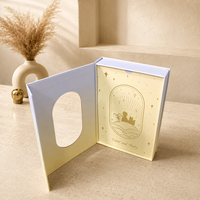 Boîte cadeau magnétique personnalisée en gros avec fenêtre, emballage rigide en papier à thème de contes de fées et de dessins animés pour cadeaux créatifs et présentation en magasin