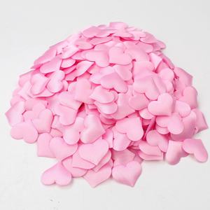 100-teilige Packung Schwamm Herz gepresste Hochzeit Konfetti Blütenblatt Sprinkler Stoff Herz Teppich Szene Dekoration 2cm Bett - Product Image 3