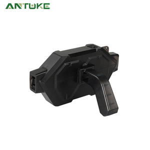 Kit de limpieza de cadenas de bicicleta Shimano, herramienta de cepillo portátil ABS negra para mantenimiento de bicicletas con cepillos grandes y pequeños - Product Image 2