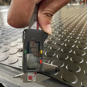 Alfombrilla de protección de goma antideslizante barata personalizada para furgonetas de taller de garaje - Product Image 4