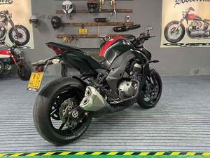 Motocicleta <span class=keywords><strong>Kawasaki</strong></span> Z1000 Super Naked con Iluminación LED, Estilo Distintivo, Dominación en la Calle, Motos a Gasolina - Product Image 6