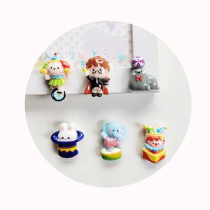 2023 brillant acrylique printemps Styles fleur sucette couronne coeur papillon planaire résine dos plat breloques Scrapbooking bricolage - Product Image 5