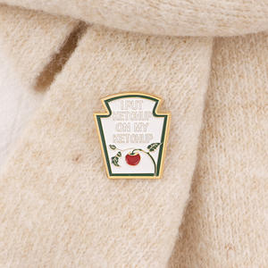 Sming Pins I Put Ketchup on My Ketchup Esmalte <span class=keywords><strong>Pin</strong></span> Apple Lapel Badge Fruit Custom Broche - Product Image 2