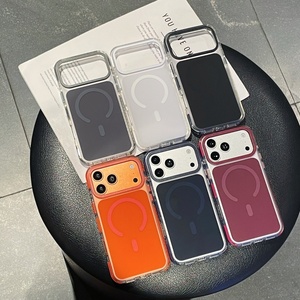 Coque de téléphone magnétique mate en gros pour iPhone 18 17 16 Pro Max, compatible avec le chargement sans fil, antichoc, protection arrière - Product Image 2