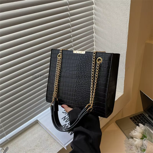 Nouveaux sacs à main de marque, sacs à bandoulière en cuir PU avec chaîne dorée, sacs à main tendance pour femmes, sacs à main pour femmes - Product Image 2