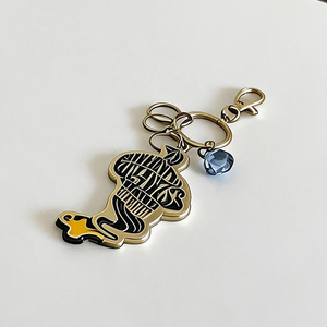 Manufacture Zinc Alloy Embossed Texture Letters Soft Enamel Shiny Gold Keychain Key <b>Rings</b> With Snap Hook - Product Image 3