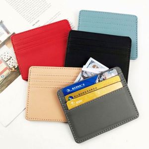 Porte-cartes de crédit et de visite en cuir PU avec fermeture éclair, motif et logo personnalisables, protection RFID premium, design minimaliste, grande capacité - Product Image 3