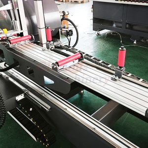 Machine de dé<span class=keywords><strong>coupe</strong></span> CNC pour fenêtres, double tête, pour profilés aluminium et UPVC, machine d'ouverture de portes coulissantes doubles - Product Image 5