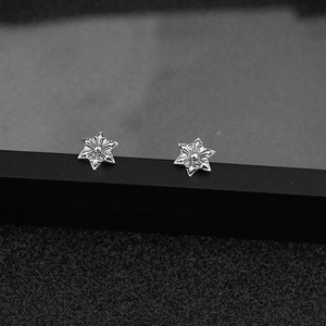2026 Exquisite Retro Style Niche Design Cross <b>Stud</b> <b>Earrings</b> Silver Plated Unisex's Alloy <b>Earrings</b> Fashion Jewelry Wholesale - Product Image 5