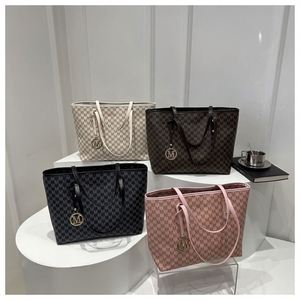 奢华<span class=keywords><strong>PU</strong></span>皮革手提包为女性设计灵感的顶部手柄钱包双肩带优雅的黑色手提包 - Product Image 3