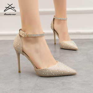 <span class=keywords><strong>Scarpe</strong></span> da <span class=keywords><strong>sposa</strong></span> da <span class=keywords><strong>sposa</strong></span> con Strap alla moda da donna con tacco a punta tacco alto Sexy <span class=keywords><strong>scarpe</strong></span> da donna - Product Image 5