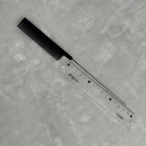 Vendita calda pettine per capelli Tinting a spillo pettine a coda di ratto in acciaio con coda di topo in fibra di carbonio pettini per presa in giro resistenti al calore - Product Image 3