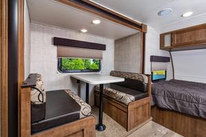 2025 Ecocampor Aluminium Motorhome RV On-Road Slide out Dinette Off-Road Camping Travel Trailer avec Caravan Mover Accessoires - Product Image 5