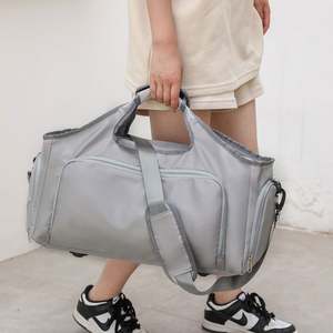 Sac de sport de yoga portable à grande capacité, pratique pour les courts trajets, avec séparation sèche et humide, sac diagonal - Product Image 4