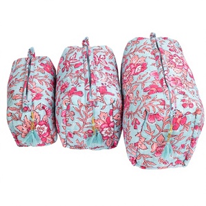 Floral Print Zipper Cosmetic Bags Set Medium Size Bohemian Style Textile Pouches for Travel Makeup <b>Storage</b> - Product Image 1
