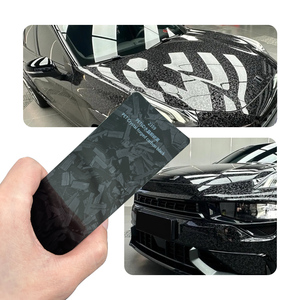 Emballage de voiture en vinyle noir carbone forgé PPF PET auto-cicatrisant anti-rayures anti-UV autocollant de carrosserie fenêtre cristal clair <span class=keywords><strong>peinture</strong></span> de voiture - Product Image 1