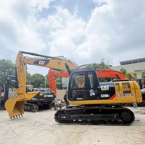 รถขุด CAT 320d2 มือสองจากญี่ปุ่น ขนาด 20 ตัน รถขุดตีนตะขาบ Caterpillar 320D2 มือสองสำหรับขาย - Product Image 2