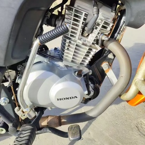 Bentian Ruibiao CB <span class=keywords><strong>125</strong></span> <span class=keywords><strong>Moto</strong></span> de banlieue à faible consommation de carburant pour la conduite urbaine - Product Image 4