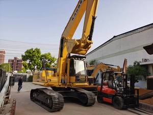 รถขุดมือสอง PC200 PC220-8 ยี่ห้อโคมัตสึ ประสิทธิภาพสูง ราคาประหยัด เหมาะสำหรับงานก่อสร้าง - Product Image 5