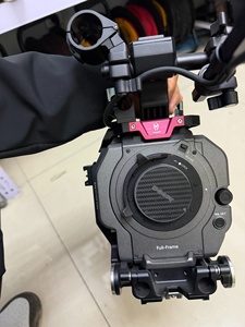 Caméra cinéma Sony <span class=keywords><strong>FX9</strong></span> 4K 60p plein format d'occasion - Product Image 4