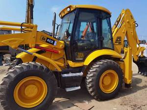 รถตักล้อยาง JCB สีเหลือง มือสอง เครื่องจักรก่อสร้าง พร้อมระบบไฮดรอลิก เครื่องยนต์ เกียร์ ปั๊ม มอเตอร์ น้ำหนัก 10300 กก. ใช้งาน 0-2000 ชั่วโมง - Product Image 6
