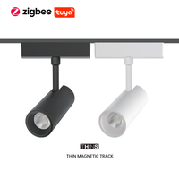 Rail magnétique ultra-fin 6 mm, modules linéaires LED modernes à angle réglable Ra90 pour l'éclairage des hôtels et des villas