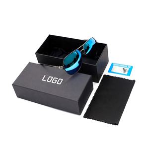 Boîtes en carton noir de haute qualité pour l'emballage de lunettes de soleil personnalisées avec logo en gros - Product Image 1