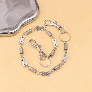 Cadena de cintura Yueli de una sola capa, cadena metálica para pantalones, aleación de zinc, forma de candado, estilo hip hop, uso diario. - Product Image 4