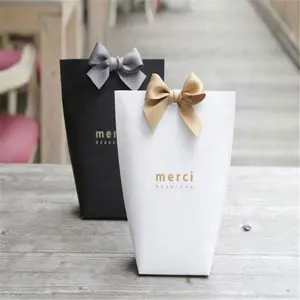 Wholesale High Quality Promotion Eco Friendly Custom Logo Printing Small Candy Cake Gift Merci Paper Bags