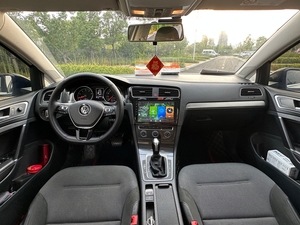รถยนต์มือสอง Volkswagen Golf Compact Hatchback ปี 2024 ลดราคาพิเศษ เครื่องยนต์ <span class=keywords><strong>1</strong></span>.4 ลิตร ประหยัดน้ำมัน เหมาะสำหรับการเดินทางในเมือง พวงมาลัยซ้าย เบาะ<span class=keywords><strong>หนัง</strong></span>สีเข้ม ล้อแม็ก R16 - Product Image 6