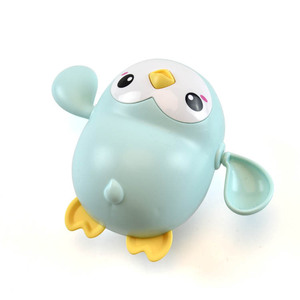 Jouets de bain pour bébé en forme d'animaux rotatifs à remonter, pingouins nageurs, fontaine à eau électronique, vente chaude - Product Image 6
