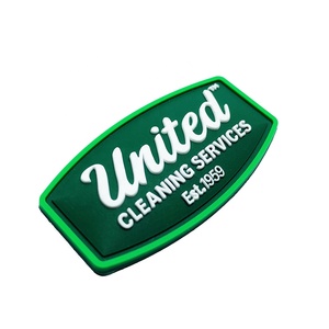 Petit bâton lavable sur le logo de nom en relief 3D personnalisé en caoutchouc souple PVC <span class=keywords><strong>autocollant</strong></span> auto-adhésif Patch <span class=keywords><strong>pour</strong></span> vêtements - Product Image 4