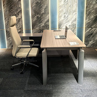 Bureau de direction en MDF de luxe léger, design ergonomique, combinaison libre, table moderne pour patron, idéal pour les bureaux commerciaux