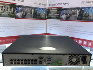 Enregistreur vidéo de sécurité Hikvision Original 32 canaux 16PoE <span class=keywords><strong>NVR</strong></span> DS-<span class=keywords><strong>7732NI</strong></span>-<span class=keywords><strong>K4</strong></span>/16P, sortie 4K, 4 SATA, grand stockage, Plug & Play - Product Image 3