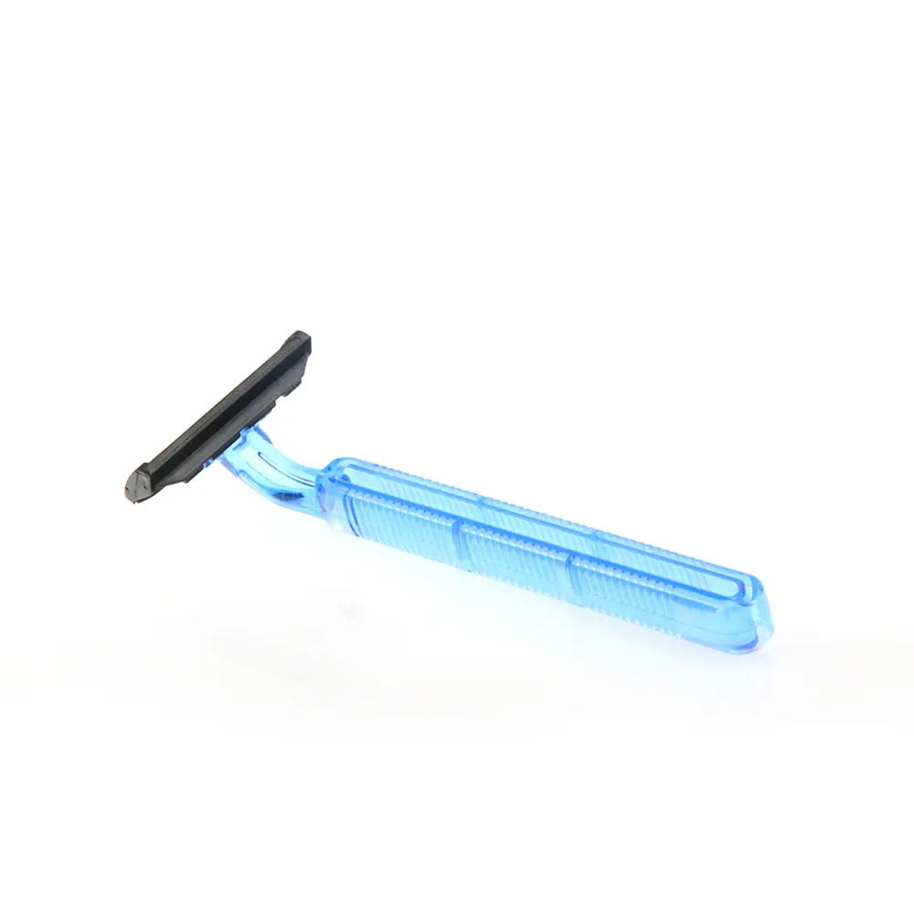 Одноразовая бритвенная бритва с пластиковой ручкой