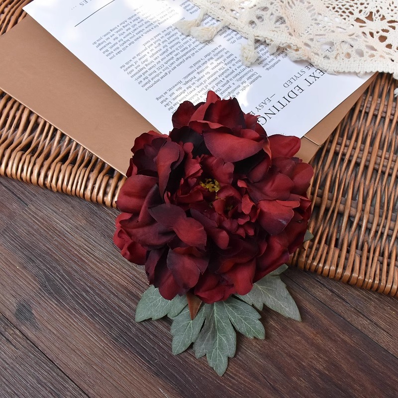 Noir et rouge 15cm