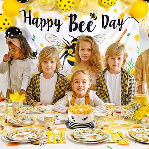 Assiettes et serviettes Bee Party - Fournitures de fête Happy Bee Day pour enfants, ensemble de vaisselle sur le thème des abeilles - Product Image 2