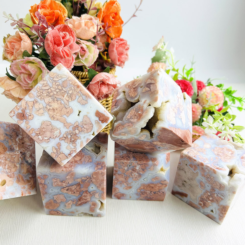 Cubes d'agate rose