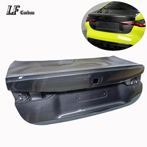 Adecuado para <span class=keywords><strong>2021</strong></span> + BMW G82 M4 G22 <span class=keywords><strong>430i</strong></span> M440i <span class=keywords><strong>M</strong></span> Sports Sedan Style Dry Carbon Fiber Tapa del maletero trasero - Product Image 1